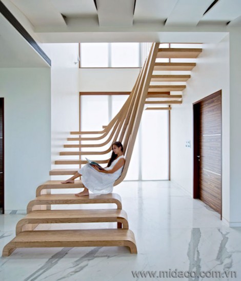 Thiết kế và lắp đặt cầu thang nhà sao cho vừa đẹp vừa hợp phong thủy?